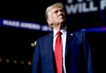 Científicos protestan contra la censura y despidos ideológicos en la era Trump.