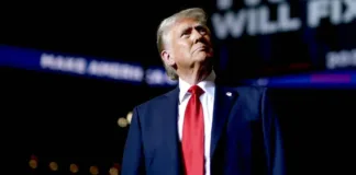 Científicos protestan contra la censura y despidos ideológicos en la era Trump.