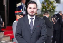 Asesinato del jefe jurídico del Congreso de Guatemala en un centro comercial.