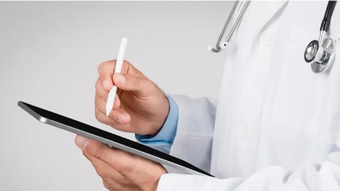 Paciente critica el uso de ChatGPT por parte de su doctor para su diagnóstico. Paciente critica el uso de ChatGPT por parte de su doctor para su diagnóstico.