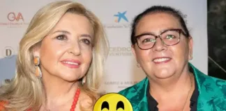 María del Monte e Inmaculada Casal celebran su alegría en la Feria de Abril de Arrecife.